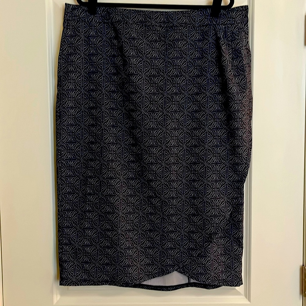 Hawaii Ripskirt wraparaound skirt, used
